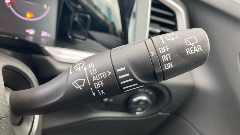 Vauxhall Grandland 1.2 Turbo Ultimate 5dr Petrol Hatchback